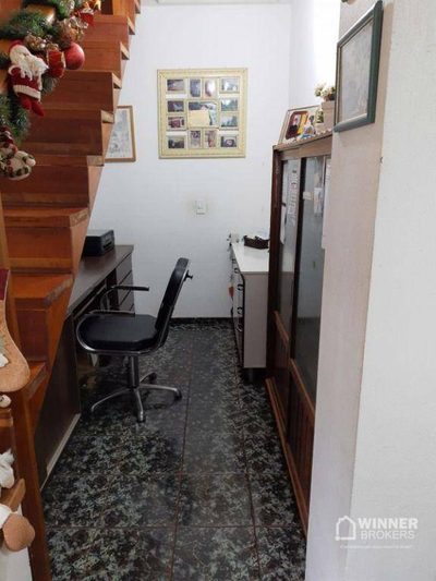 Sobrado, 4 quartos, 248 m² - Foto 4