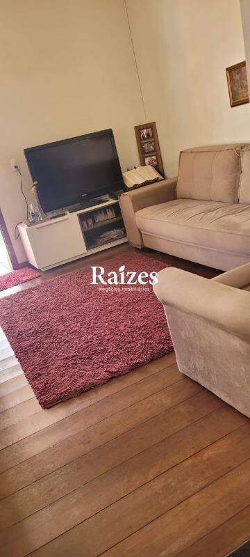 Casa, 3 quartos, 190 m² - Foto 1