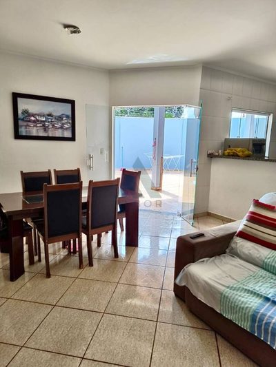 Casa, 2 quartos, 92 m² - Foto 1