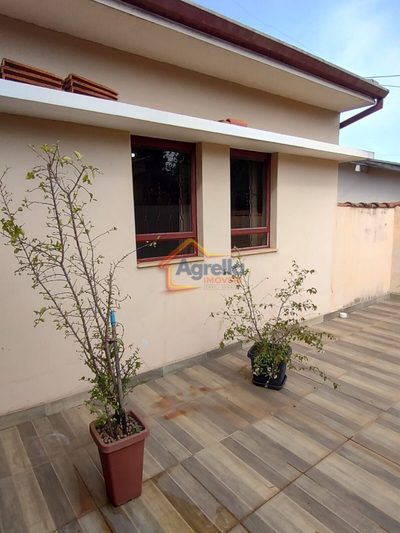 Casa, 2 quartos, 157 m² - Foto 1