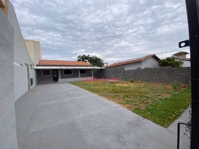 Casa, 3 quartos, 124 m² - Foto 1