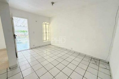 Casa, 2 quartos, 180 m² - Foto 2