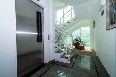 Casa, 688 m² - Foto 2