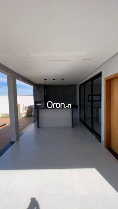 Sobrado, 4 quartos, 223 m² - Foto 2