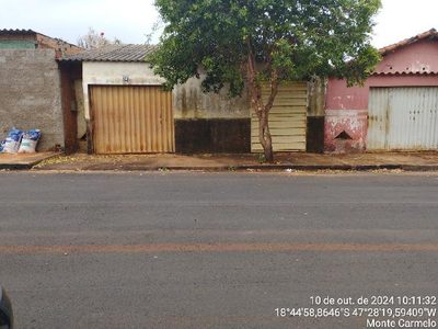Casa, 2 quartos, 160 m² - Foto 1