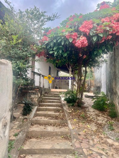 Casa, 7 quartos, 372 m² - Foto 1