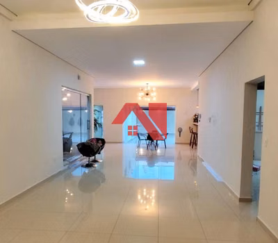 Sobrado, 5 quartos, 360 m² - Foto 1