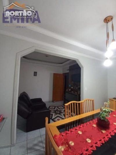 Casa, 3 quartos, 262 m² - Foto 5