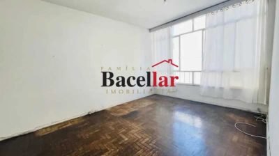 Apartamento, 3 quartos, 100 m² - Foto 1