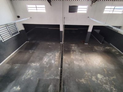 Depósito-Galpão, 490 m² - Foto 1