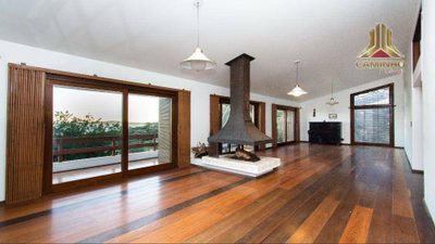 Casa, 4 quartos, 304 m² - Foto 1