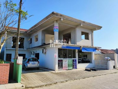 Casa, 6 quartos, 320 m² - Foto 3