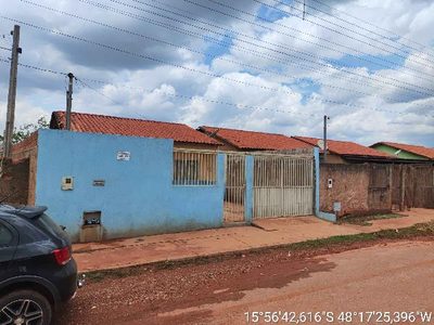 Casa, 2 quartos, 195 m² - Foto 1