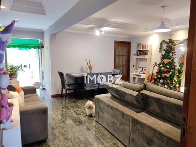 Casa, 4 quartos, 200 m² - Foto 1