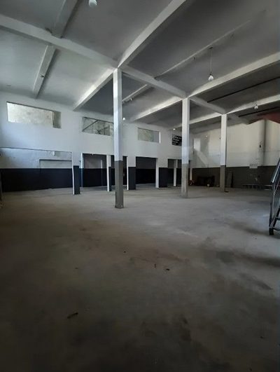 Depósito-Galpão, 742 m² - Foto 2
