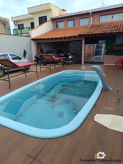 Sobrado, 3 quartos, 250 m² - Foto 1
