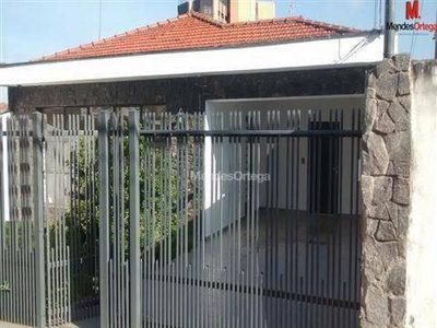 Casa, 3 quartos, 247 m² - Foto 1