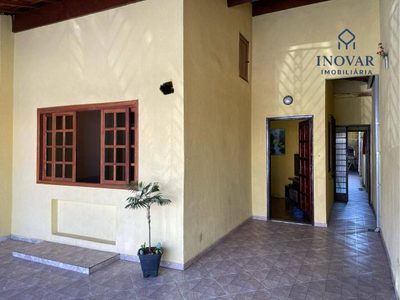 Casa, 3 quartos, 122 m² - Foto 1