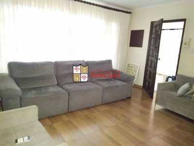 Sobrado, 3 quartos, 224 m² - Foto 1