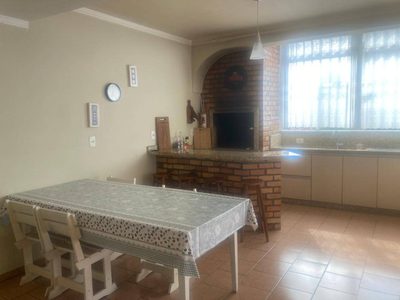 Sobrado, 5 quartos, 230 m² - Foto 3