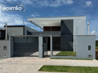 Casa, 3 quartos, 172 m² - Foto 1