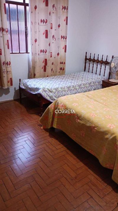 Casa, 3 quartos, 214 m² - Foto 5