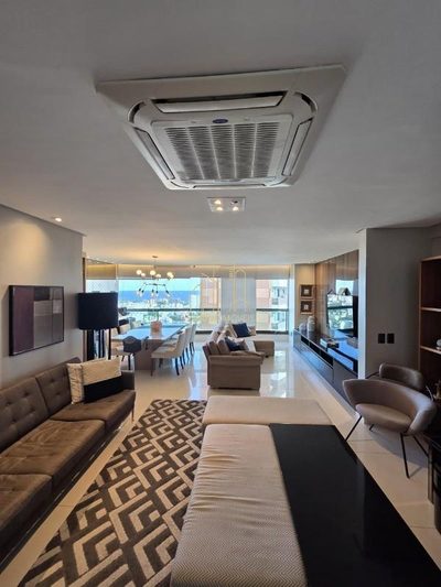 Apartamento, 3 quartos, 153 m² - Foto 1