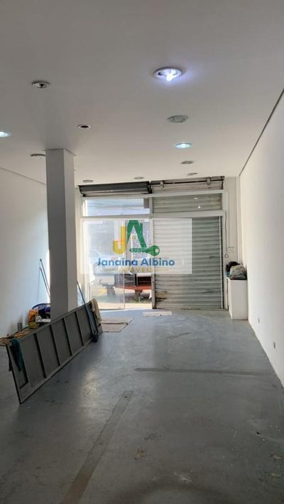 Prédio Inteiro, 48 m² - Foto 1