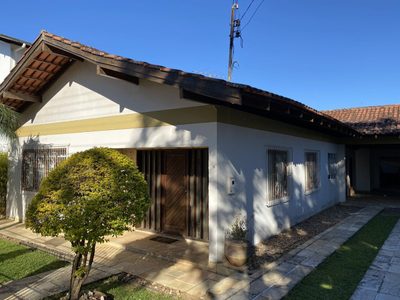 Casa, 3 quartos, 218 m² - Foto 2