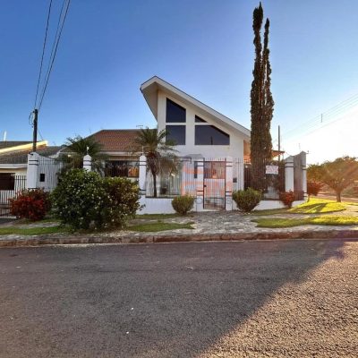 Casa, 3 quartos, 137 m² - Foto 1