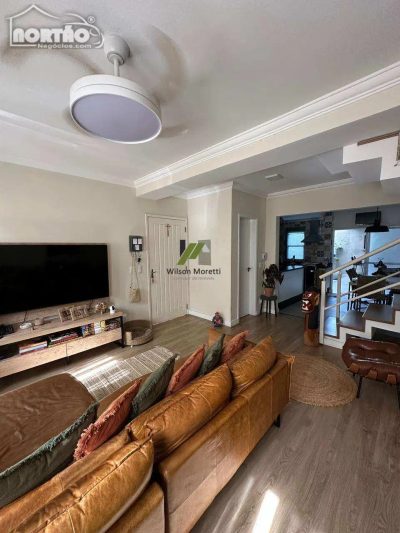 Casa, 5 quartos, 145 m² - Foto 4