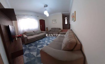 Casa, 3 quartos, 211 m² - Foto 3