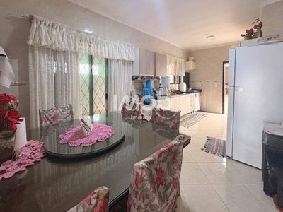 Casa, 3 quartos, 155 m² - Foto 3