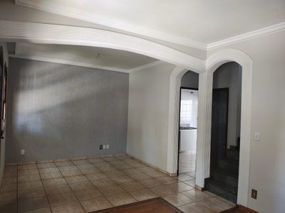 Casa, 4 quartos, 120 m² - Foto 2