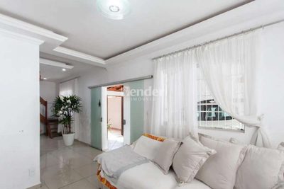 Casa, 4 quartos, 274 m² - Foto 3