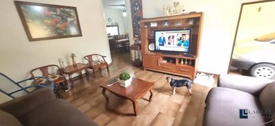 Casa, 3 quartos, 206 m² - Foto 2