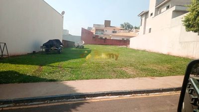 Loteamento e Condomínio, 494 m² - Foto 1