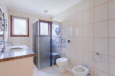 Casa, 3 quartos, 233 m² - Foto 2