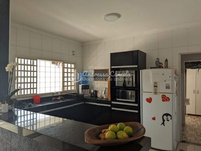 Casa, 3 quartos, 200 m² - Foto 4