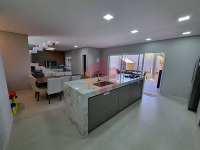 Casa, 3 quartos, 245 m² - Foto 5