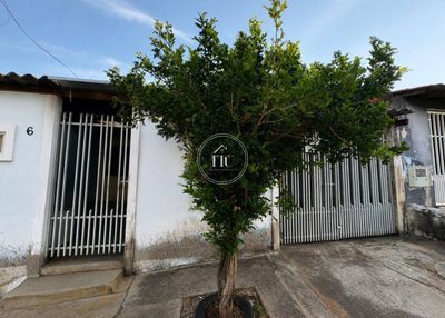 Casa, 4 quartos, 131 m² - Foto 2