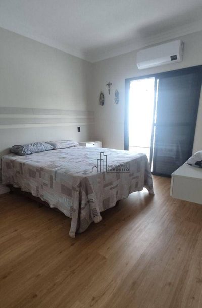 Casa, 3 quartos, 211 m² - Foto 4