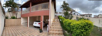 Casa, 3 quartos, 212 m² - Foto 1