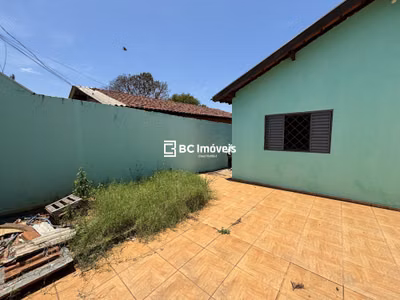 Casa, 3 quartos, 75 m² - Foto 2