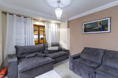Casa, 4 quartos, 240 m² - Foto 4