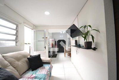 Casa, 7 quartos, 200 m² - Foto 1