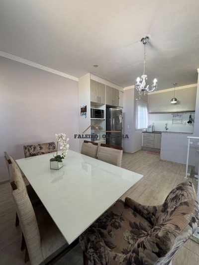 Casa, 4 quartos, 248 m² - Foto 1