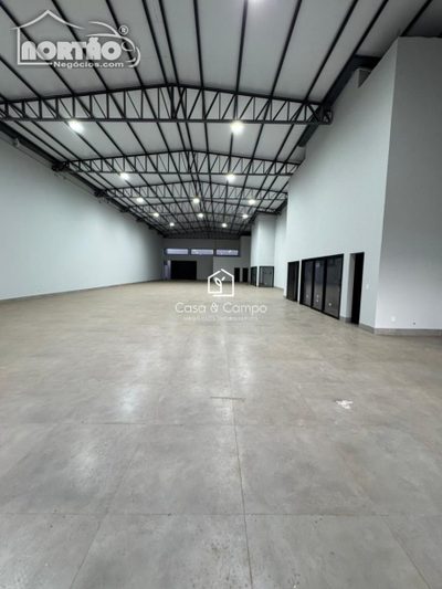 Casa, 594 m² - Foto 2