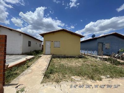 Casa, 2 quartos, 225 m² - Foto 1