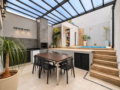 Casa, 3 quartos, 148 m² - Foto 1